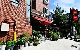 Gyeongju Namu Guesthouse