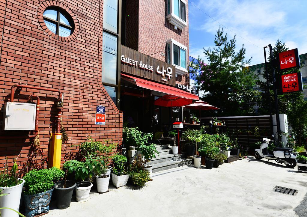 Gyeongju Namu Guesthouse Экстерьер фото