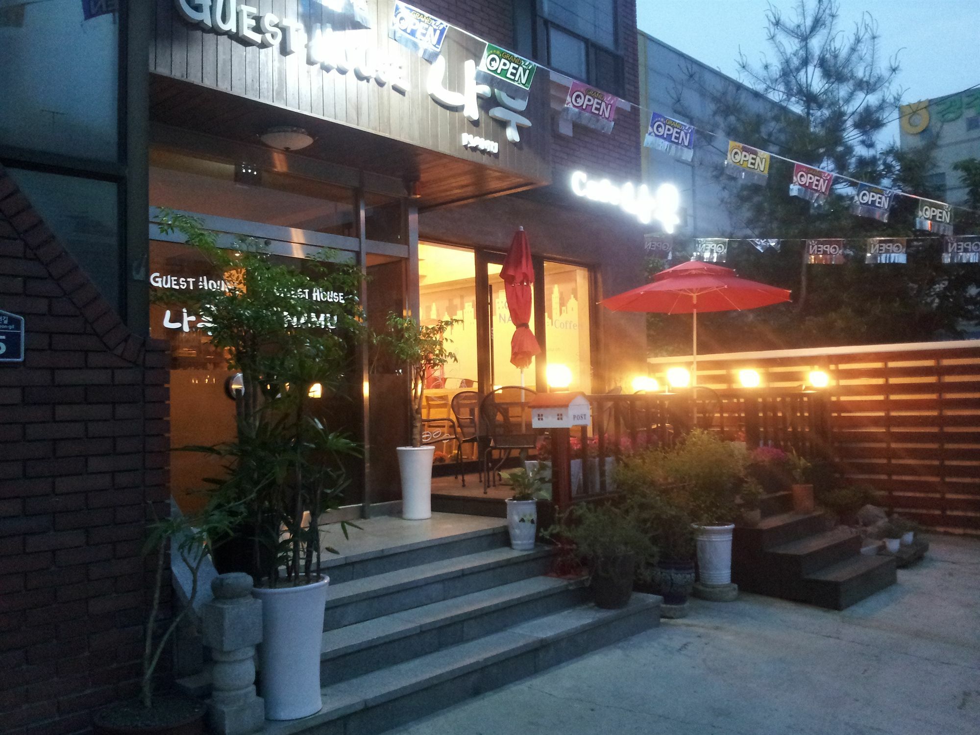 Gyeongju Namu Guesthouse Экстерьер фото